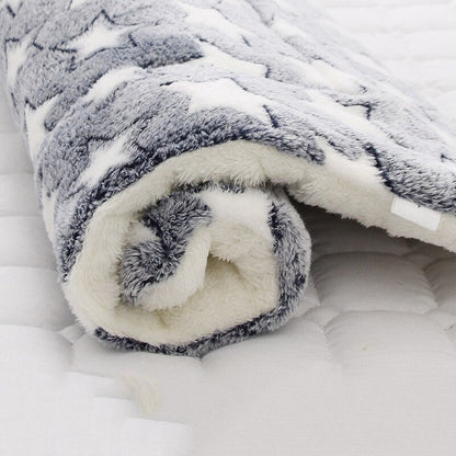 Cozy Dog Blanket for Couch – Soft, Stylish Pet Blanket, Machine Washable, Multiple Sizes Available 7