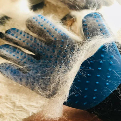 Pet Grooming Gloves for Cats and Dogs – Adjustable Deshedding Mitt with Soft Bristles for Gentle Grooming and Massage 6